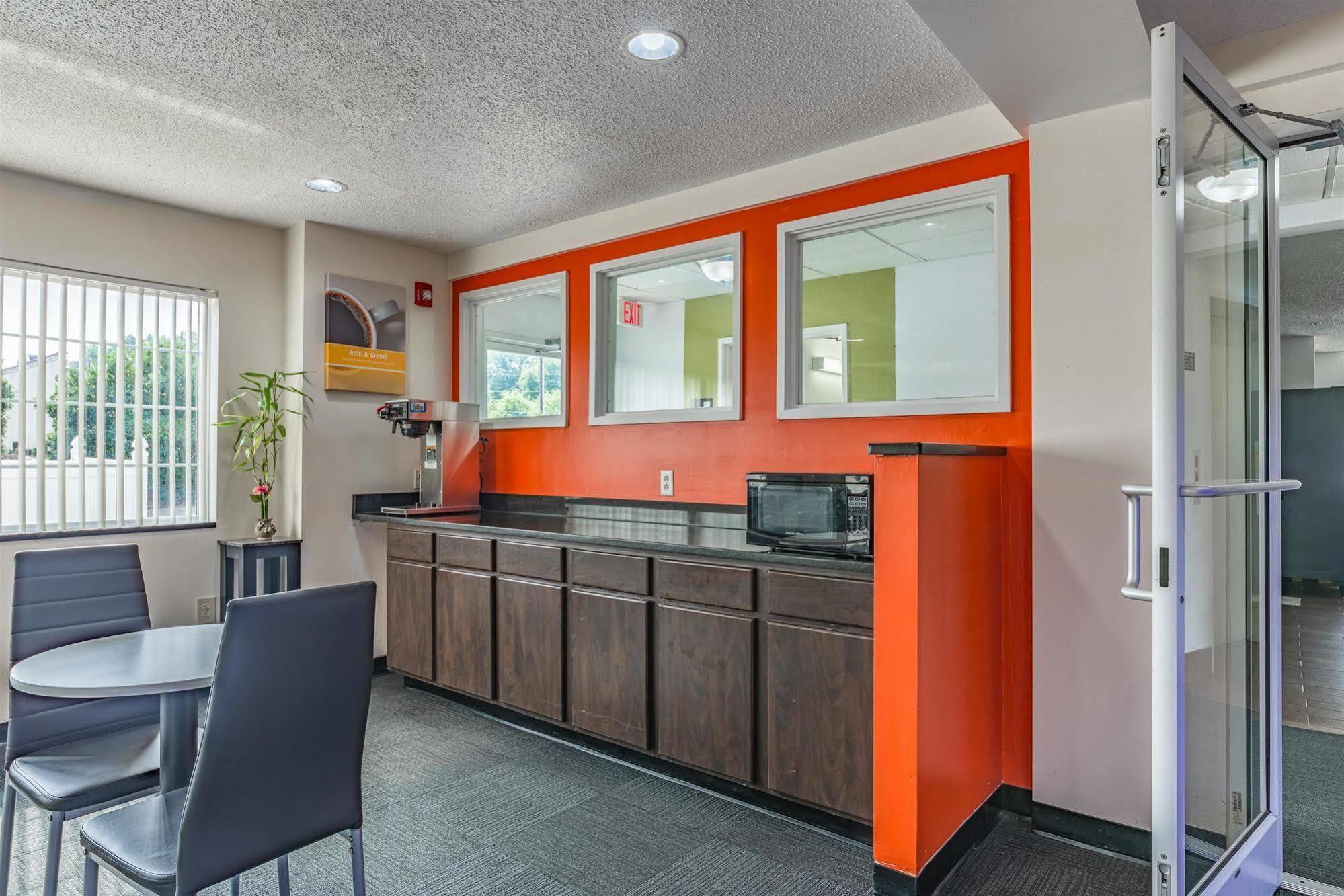 Motel 6-Charlotte, Nc - University Exteriér fotografie