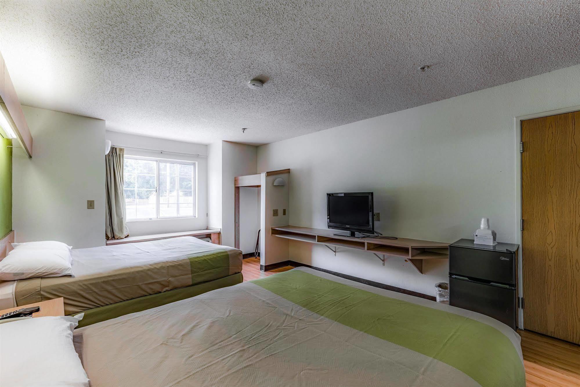 Motel 6-Charlotte, Nc - University Exteriér fotografie