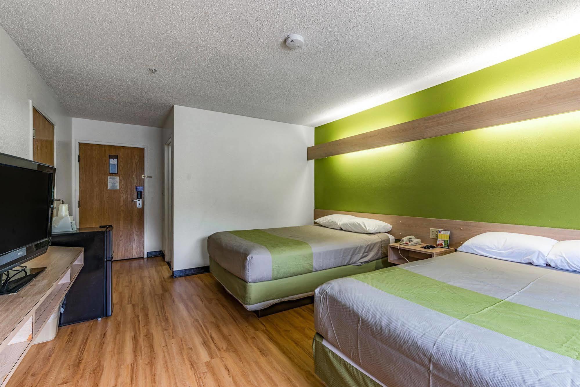 Motel 6-Charlotte, Nc - University Exteriér fotografie